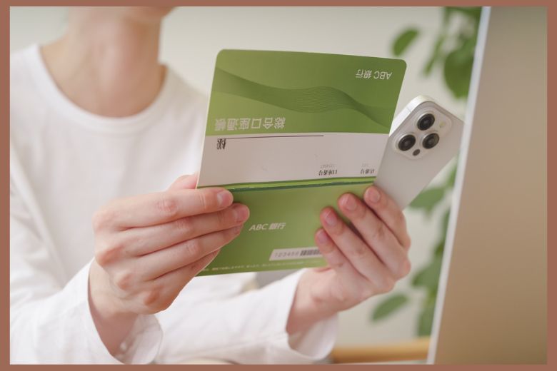 ③ 生活インフラの支払いは「口座振替」にする